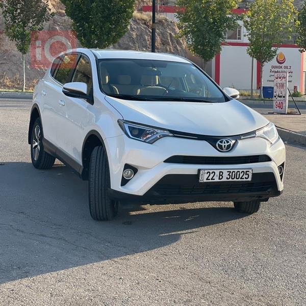 Toyota for sale in Iraq